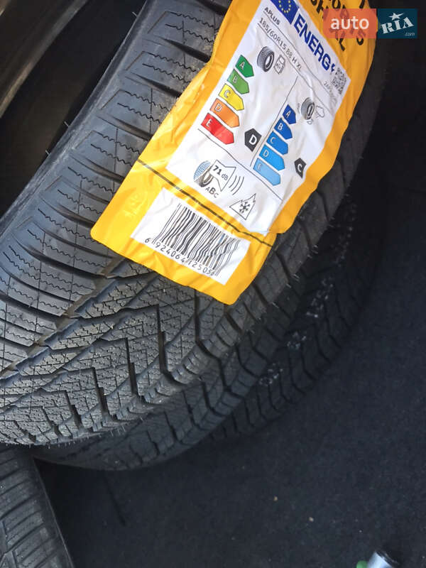 Седан Ford Fiesta 2019 в Ровно