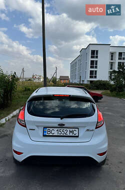 Хетчбек Ford Fiesta 2013 в Бібрці