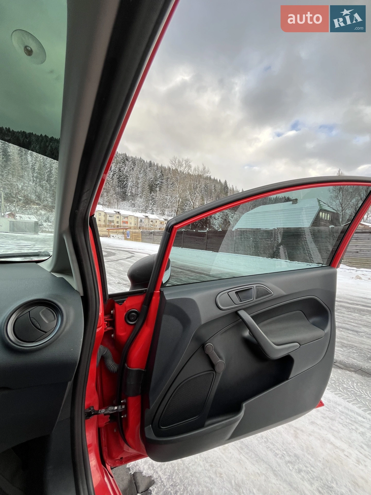 2012 Ford Fiesta - мініатюра 15
