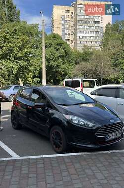 Хетчбек Ford Fiesta 2015 в Одесі