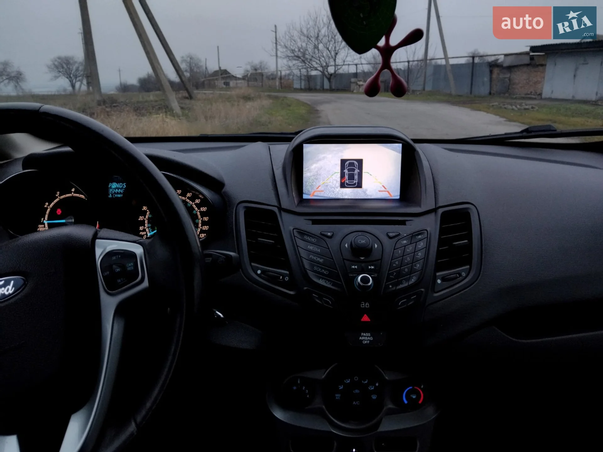 2014 Ford Fiesta - мініатюра 11