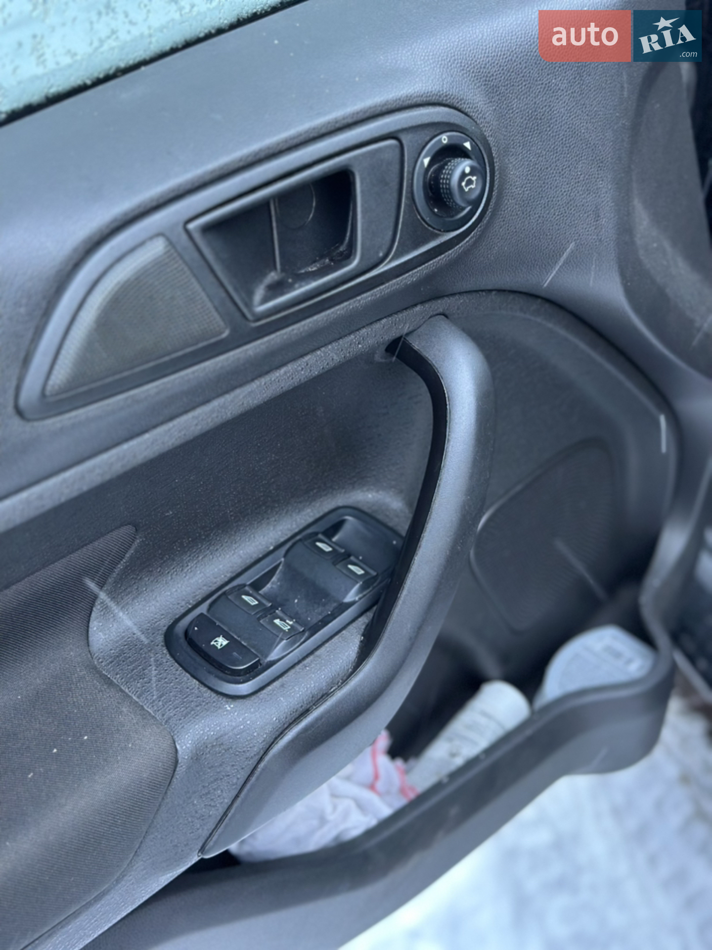 2017 Ford Fiesta - мініатюра 18