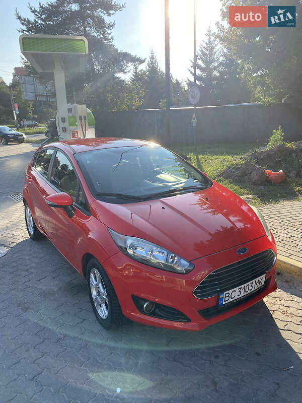 Хетчбек Ford Fiesta 2014 в Львові