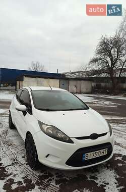 Хэтчбек Ford Fiesta 2009 в Гадяче