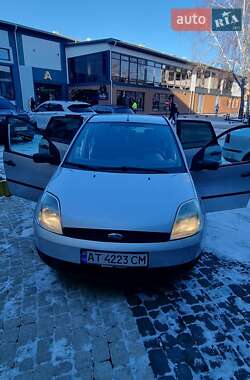 Хетчбек Ford Fiesta 2004 в Коломиї