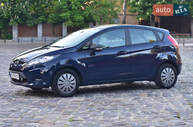 Хетчбек Ford Fiesta 2010 в Львові