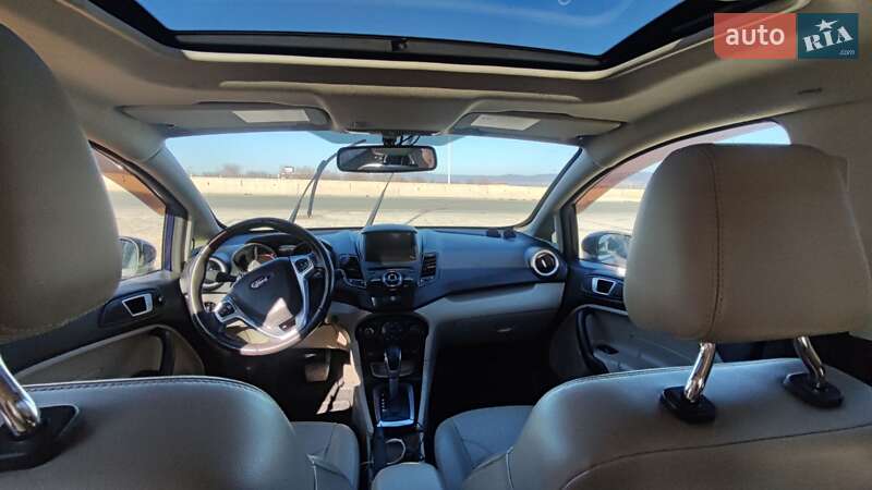 Хэтчбек Ford Fiesta 2016 в Одессе