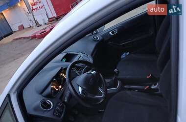 Хетчбек Ford Fiesta 2014 в Одесі