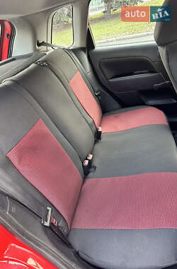 Хэтчбек Ford Fiesta 2007 в 