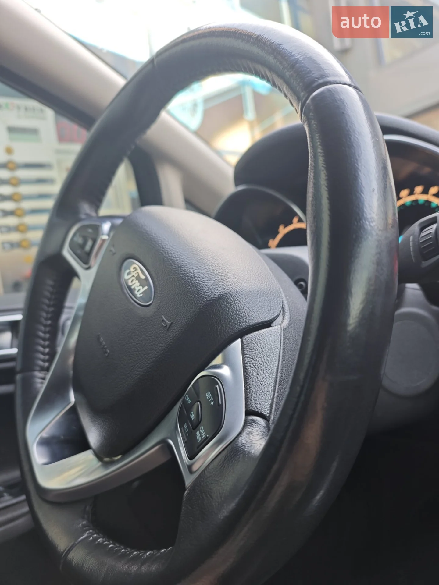 2015 Ford Fiesta - мініатюра 15