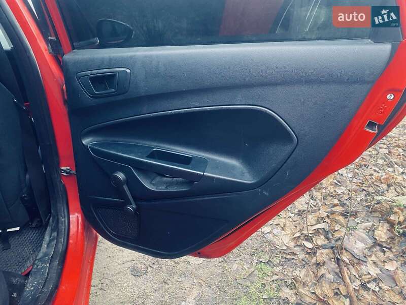 Хэтчбек Ford Fiesta 2012 в Горишних Плавнях
