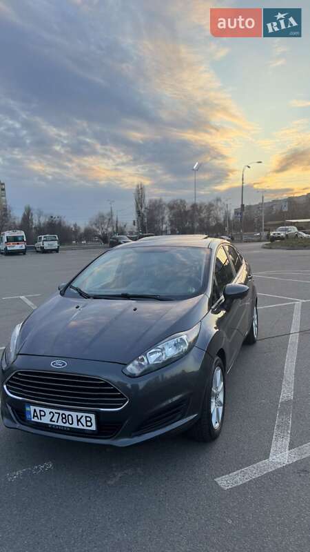 Седан Ford Fiesta 2018 в Киеве