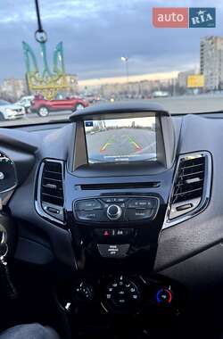Седан Ford Fiesta 2018 в Киеве