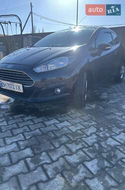 Хэтчбек Ford Fiesta 2013 в 