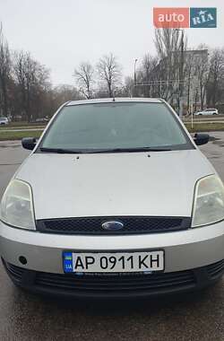 Хэтчбек Ford Fiesta 2004 в Запорожье