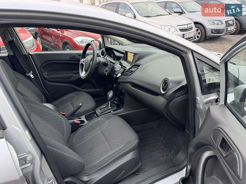 Седан Ford Fiesta 2019 в Києві