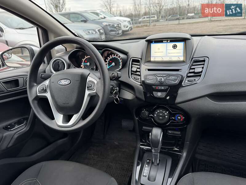 Седан Ford Fiesta 2019 в Києві