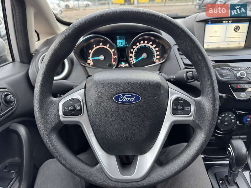 Седан Ford Fiesta 2019 в Києві