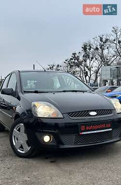 Хэтчбек Ford Fiesta 2007 в Белогородке