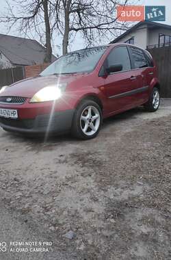 Хэтчбек Ford Fiesta 2008 в Буче