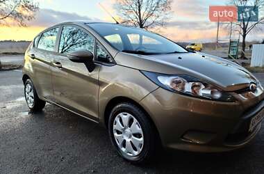 Хетчбек Ford Fiesta 2012 в Софіївській Борщагівці