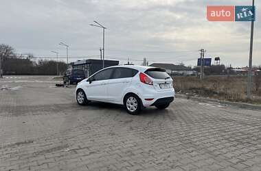 Хетчбек Ford Fiesta 2013 в Києві