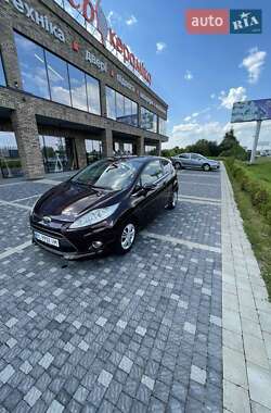 Хэтчбек Ford Fiesta 2009 в Львове