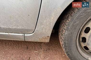 Хэтчбек Ford Fiesta 2007 в 