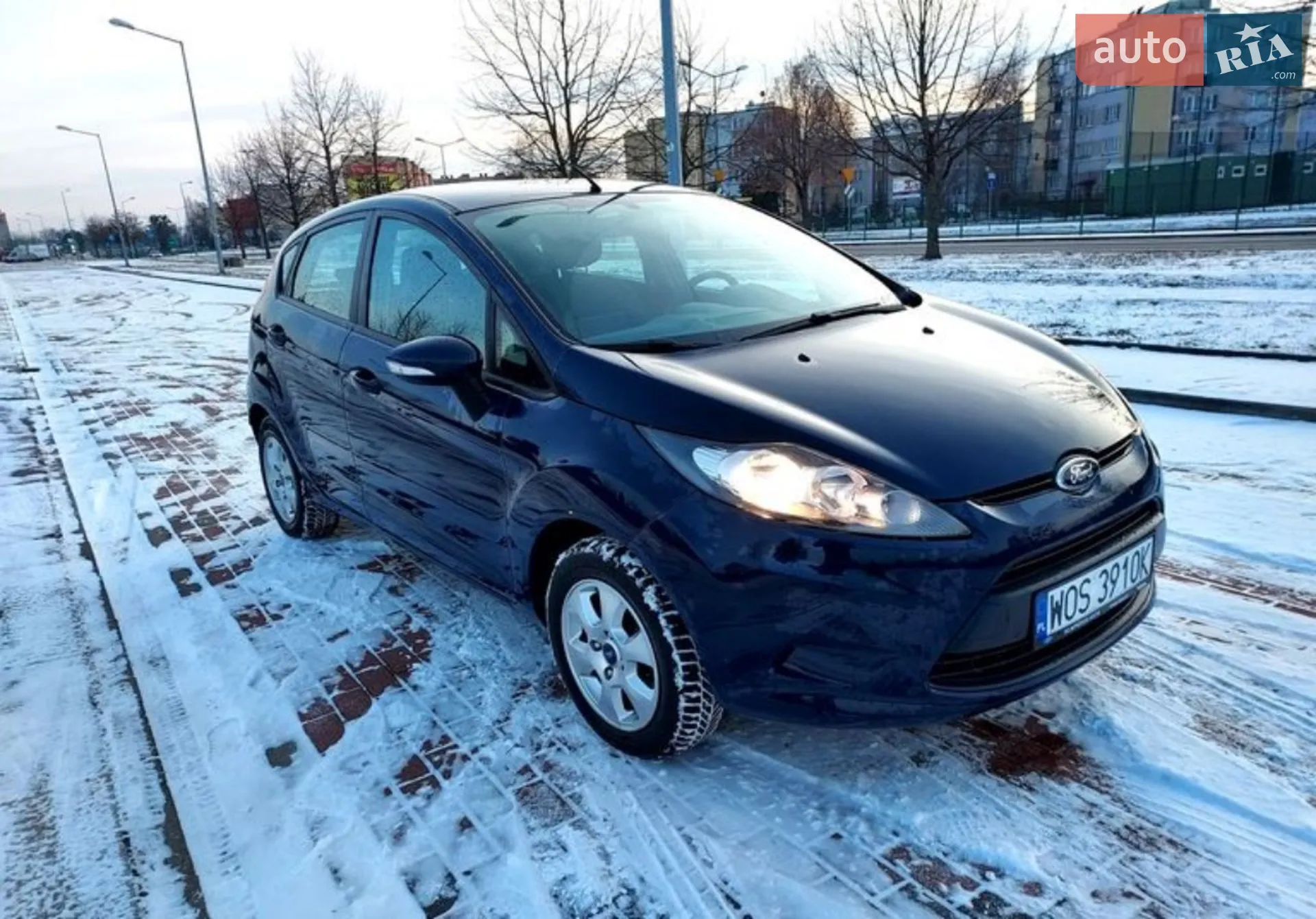 2010 Ford Fiesta - мініатюра 3
