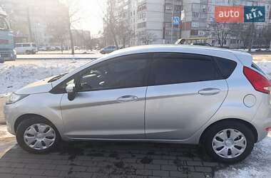 Хэтчбек Ford Fiesta 2010 в Сумах