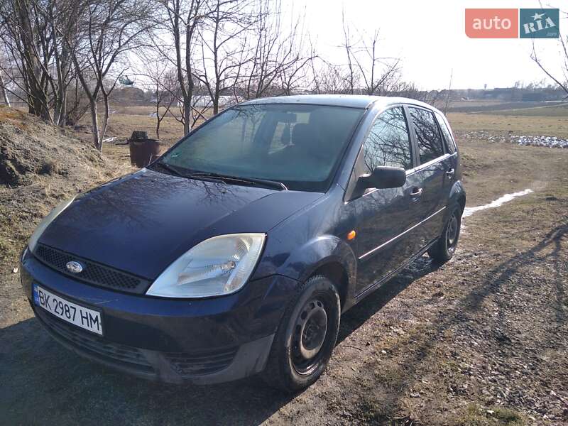 Ford Fiesta 2004