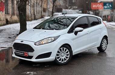 Хэтчбек Ford Fiesta 2014 в Виннице