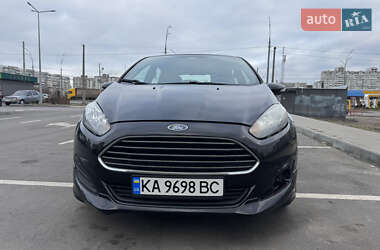Хэтчбек Ford Fiesta 2019 в 