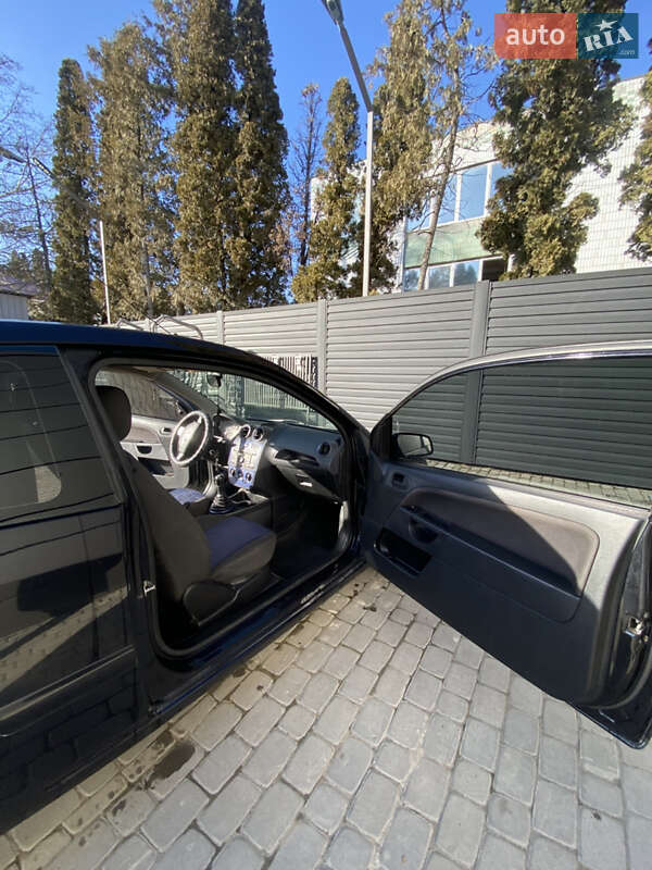 Хэтчбек Ford Fiesta 2008 в Каменец-Подольском фото 6 Хэтчбек Ford Fiesta 2008 в Каменец-Подольском