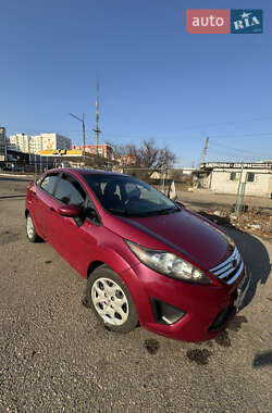 Седан Ford Fiesta 2011 в 
