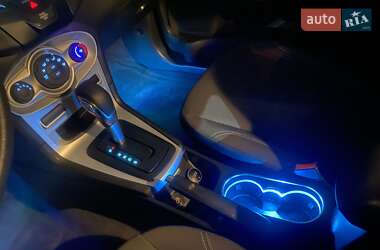Седан Ford Fiesta 2018 в 
