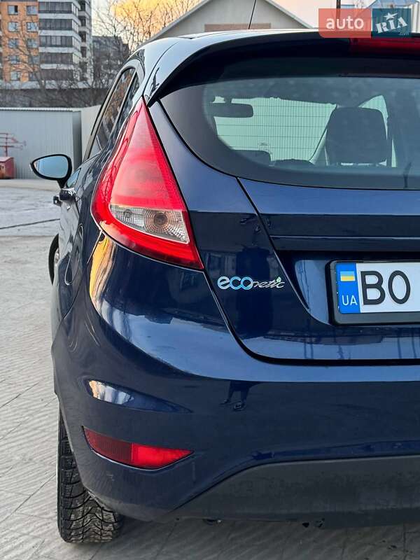 Хэтчбек Ford Fiesta 2011 в Тернополе