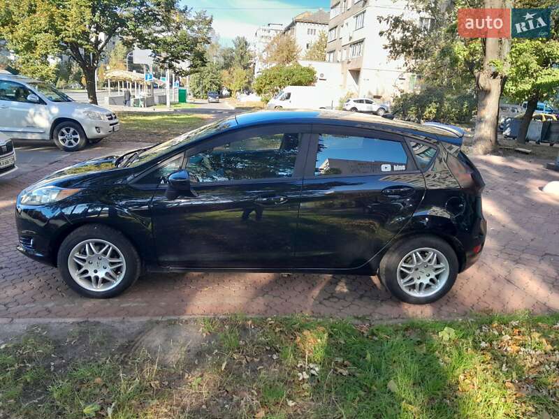 Хэтчбек Ford Fiesta 2018 в Киеве фото 9 Хэтчбек Ford Fiesta 2018 в Киеве