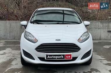 Хэтчбек Ford Fiesta 2019 в 