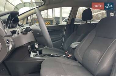 Хэтчбек Ford Fiesta 2019 в 