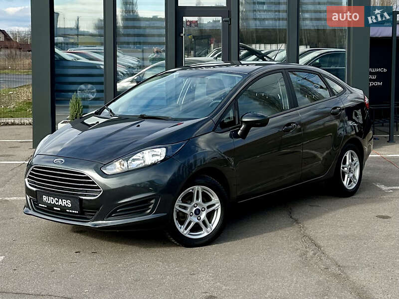 Седан Ford Fiesta 2019 в 