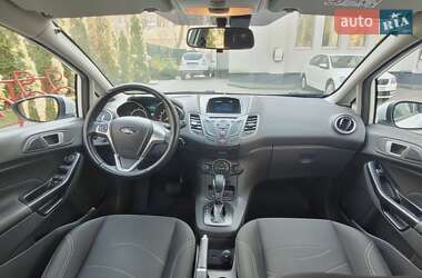 Хэтчбек Ford Fiesta 2017 в 
