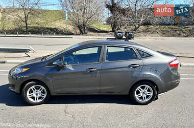 Седан Ford Fiesta 2018 в 