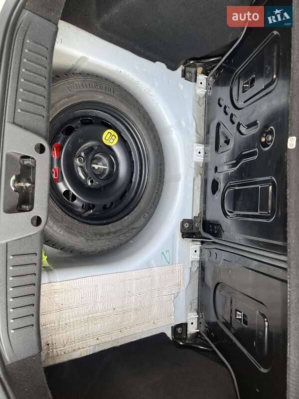 Хетчбек Ford Fiesta 2011 в Львові