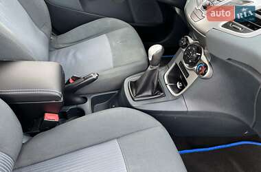 Хэтчбек Ford Fiesta 2011 в 