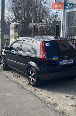 Хэтчбек Ford Fiesta 2007 в 