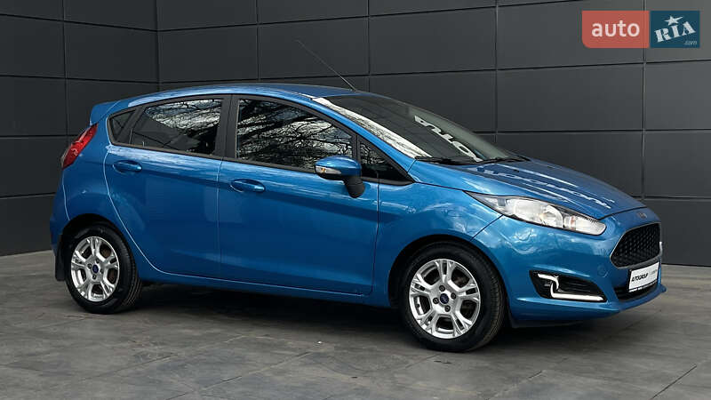 Хетчбек Ford Fiesta 2016 в Одесі