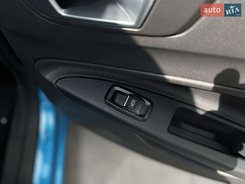Хетчбек Ford Fiesta 2016 в Одесі