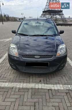 Хэтчбек Ford Fiesta 2008 в 