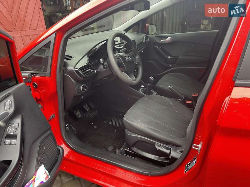 Хэтчбек Ford Fiesta 2018 в Ровно
